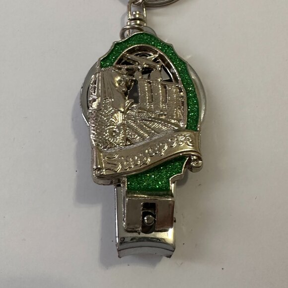 Key Chain Bottle Opener Nail Cutter Souvenir from Singapore 2.5" - Picture 4 of 8